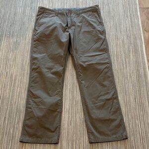 Toad&Co Men's Brown Chinos